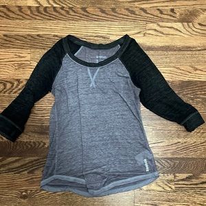 Women’s Reebok grey long sleeve shirt medium length